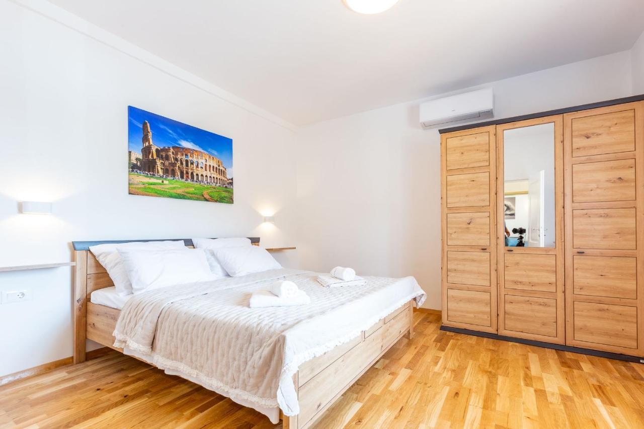 Mp Luxury Holiday Home With Swimming Pool ザダル エクステリア 写真
