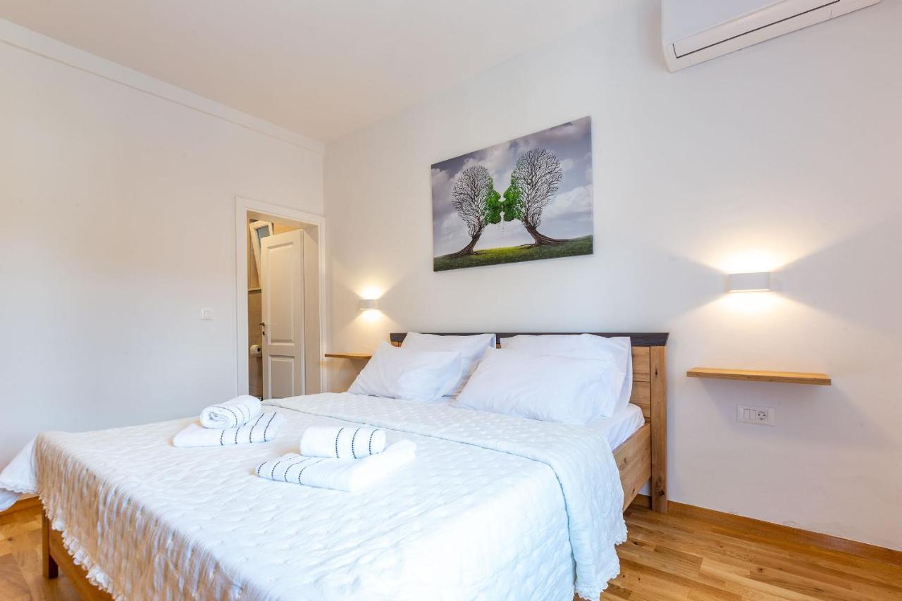 Mp Luxury Holiday Home With Swimming Pool ザダル エクステリア 写真