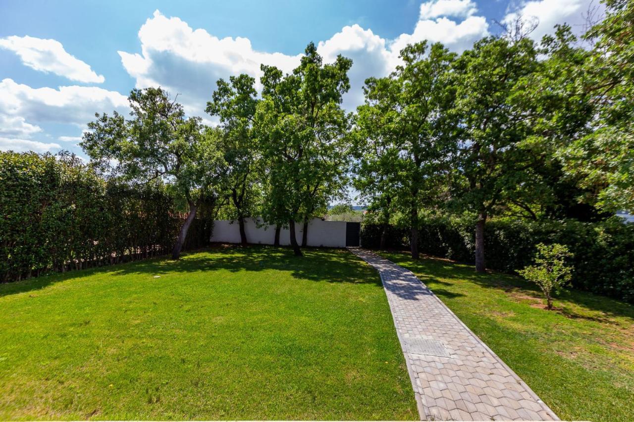 Mp Luxury Holiday Home With Swimming Pool ザダル エクステリア 写真