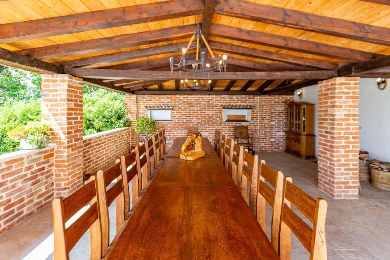 Mp Luxury Holiday Home With Swimming Pool ザダル エクステリア 写真